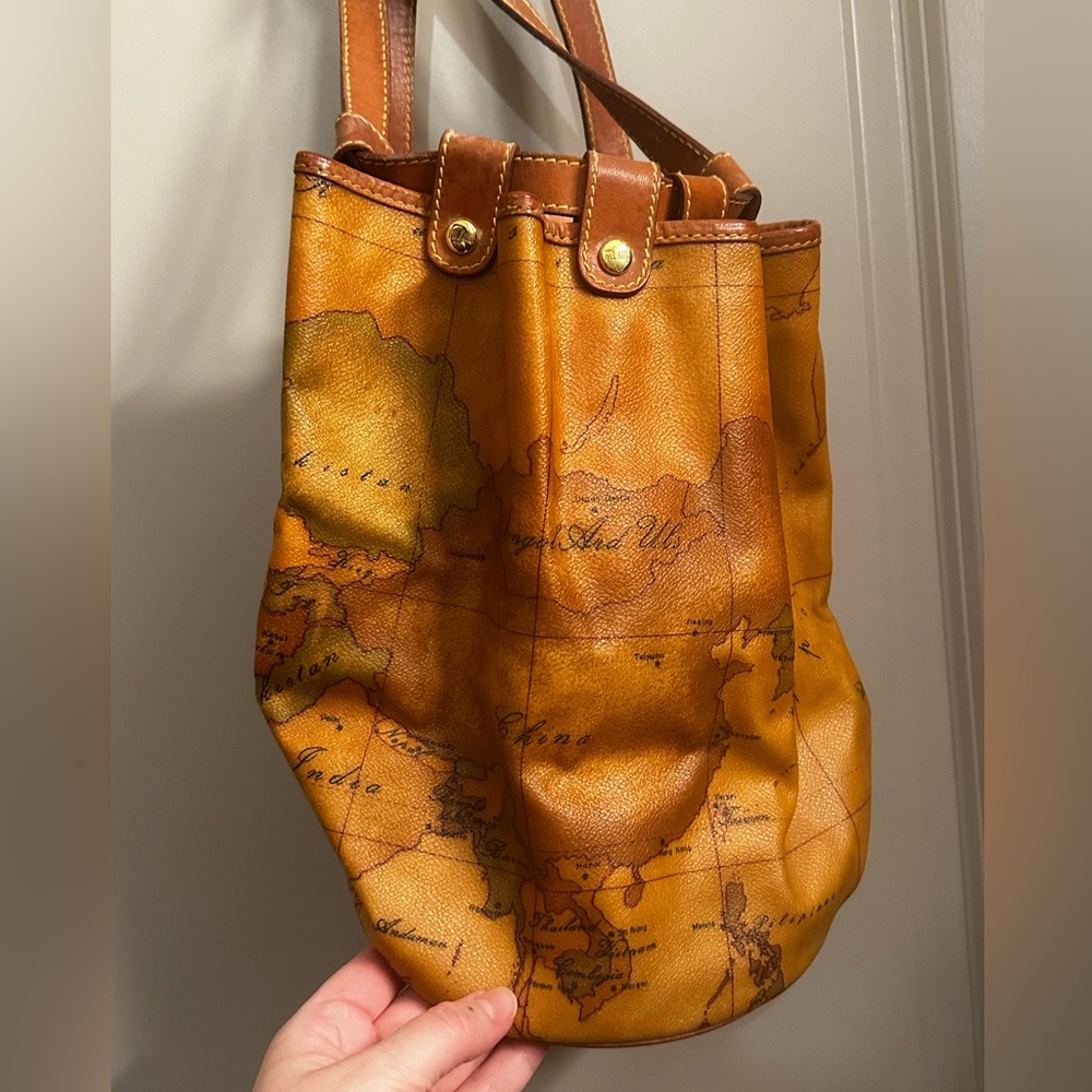 Alviero Martini vintage map backpack
